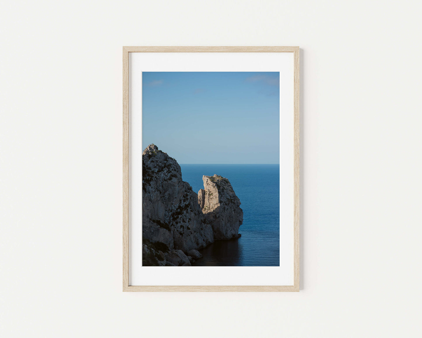 CLIFF TOOTH Portrait Oak Framed