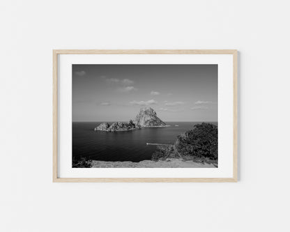 ES VEDRA OUT CROP B&W IBIZA ES VEDRA Landscape Oak Framed